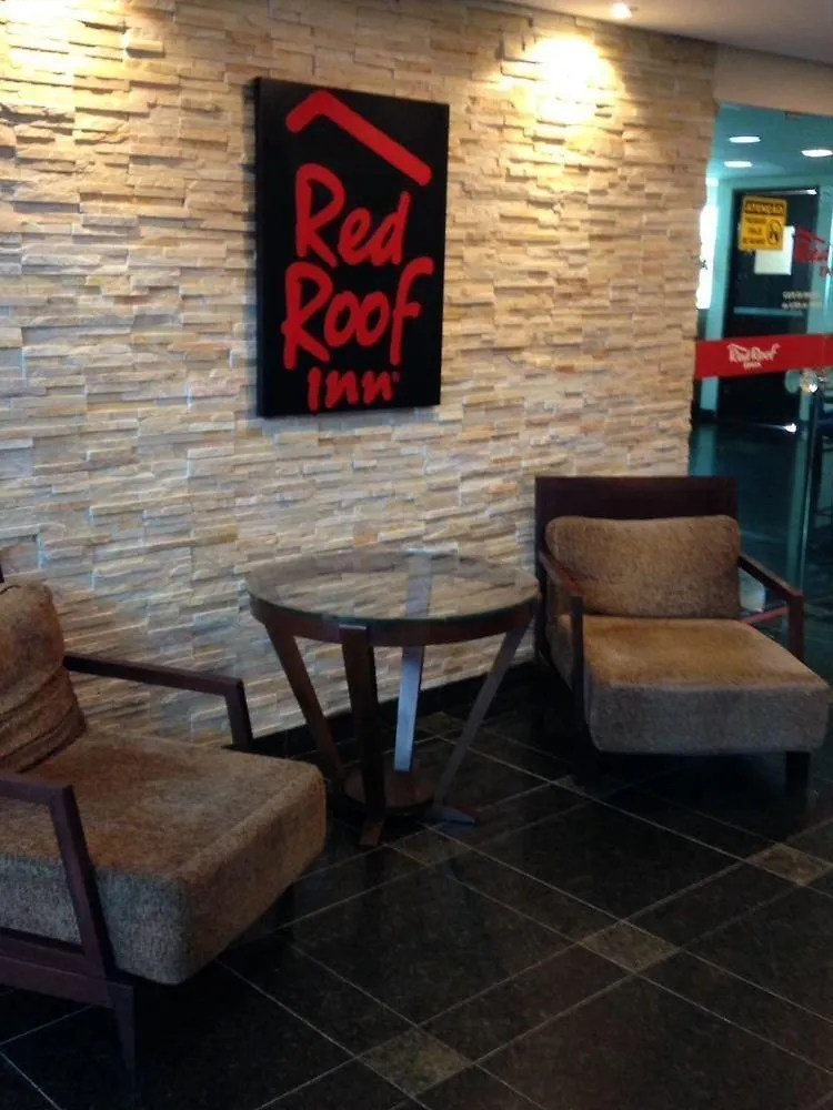 Red Roof Inn Natal Hotel